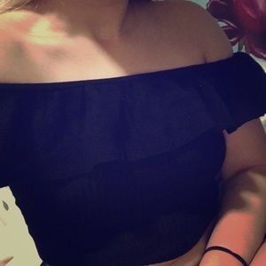 Forever21 off the shoulder crop top